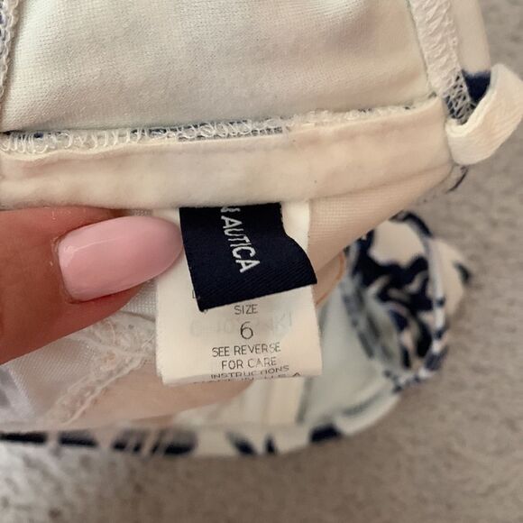 Nautical bralette floral bikini top, size 6 - Picture 3 of 3